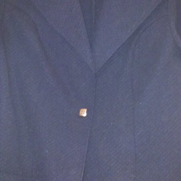 jacket - Picture 2 of 2